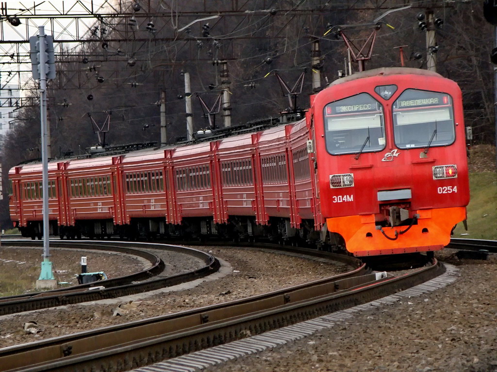 Электропоезд ЭД4М-254